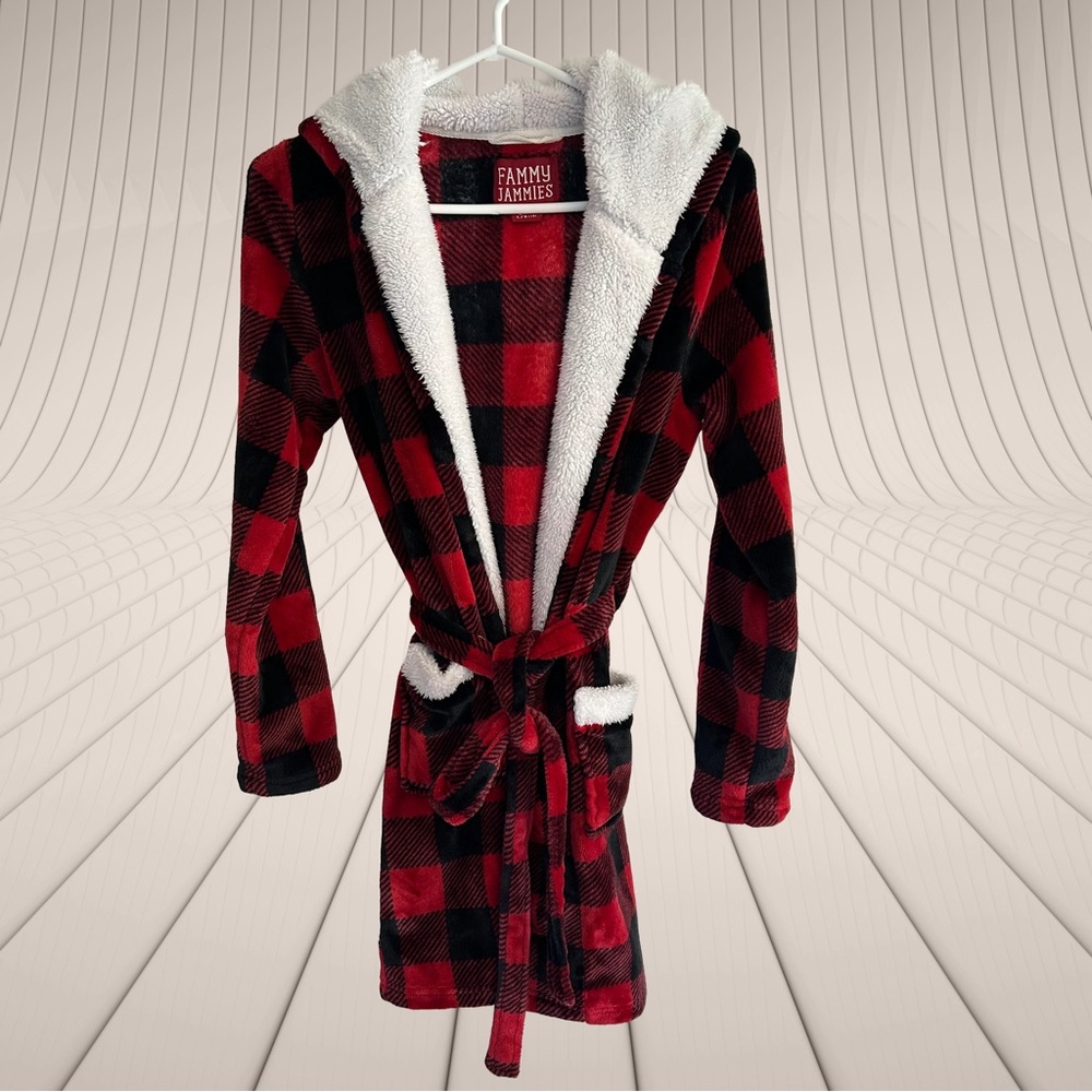 Family Jammies Red and Black Plaid Hooded Robe.   Girls M-L